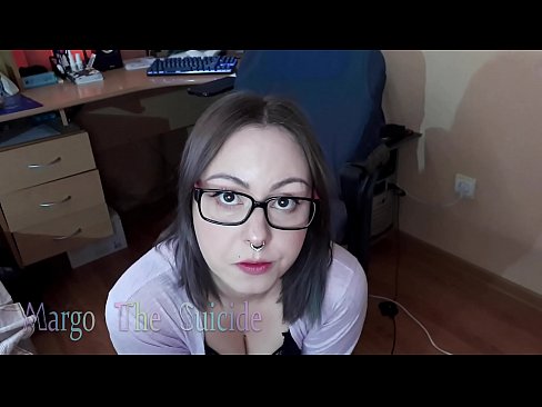 ❤️ دختر سکسی با عینک، دیلدو را عمیقاً در دوربین می مکد پورنو در ما fa.pornio.xyz ❤